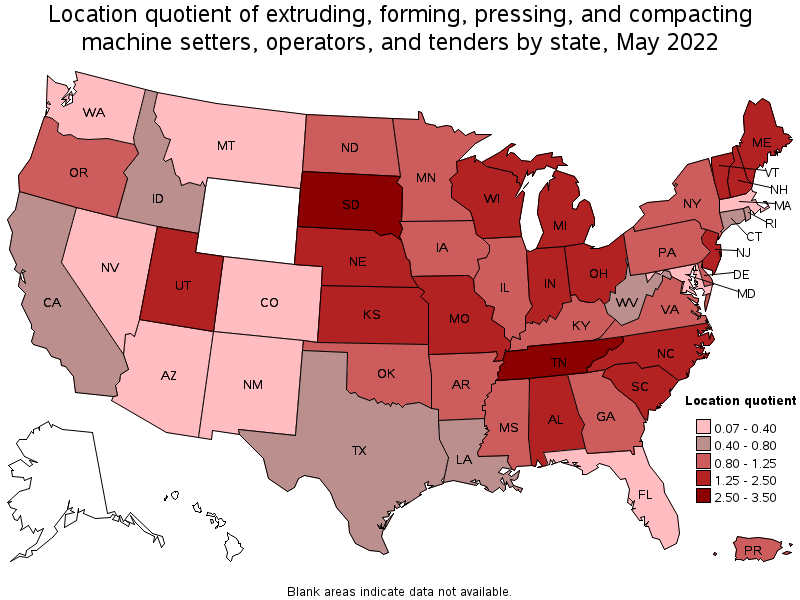 Map of location quotient of extruding, forming, pressing, and compacting machine setters, operators, and tenders by state, May 2022