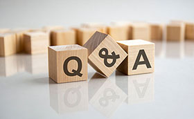 Q and A letter blocks