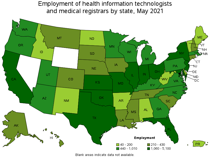 Map of employment of health information technologists and medical registrars by state, May 2021