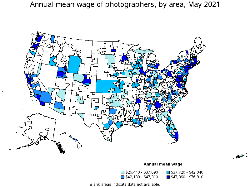 Map of annual mean wages of photographers by area, May 2021
