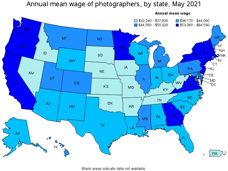 Map of annual mean wages of photographers by state, May 2021