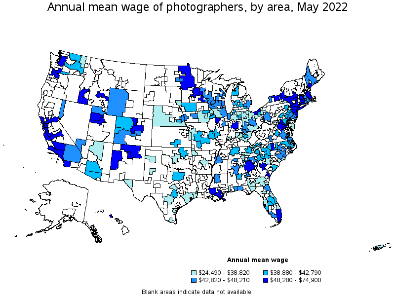 Map of annual mean wages of photographers by area, May 2022