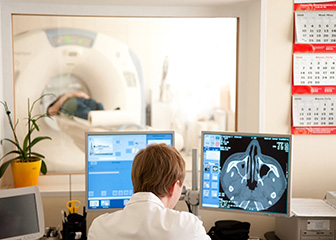 Nuclear medicine technologists