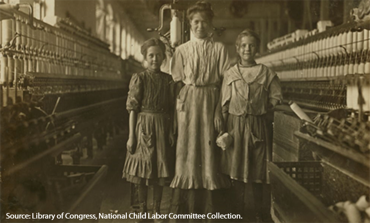 Young spinner girls and their mother at Rhodes Manufacturing Company in Lincolnton, North Carolina, November 1908.