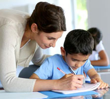 Working bending to assist young student